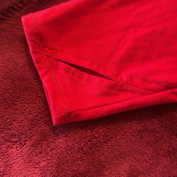 Climate, right red long sleeve,tshirt extra large, with two slits on the sleeves - Picture 3 of 4